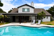 Vintage 6BR Home / Pool & Game Lounge