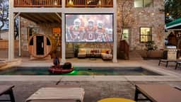 5BR Oasis w Pool, Spa & Fire Pit