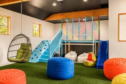 Private Pool, Pickleball and Game Room, Sleeps 20 - Image 3
