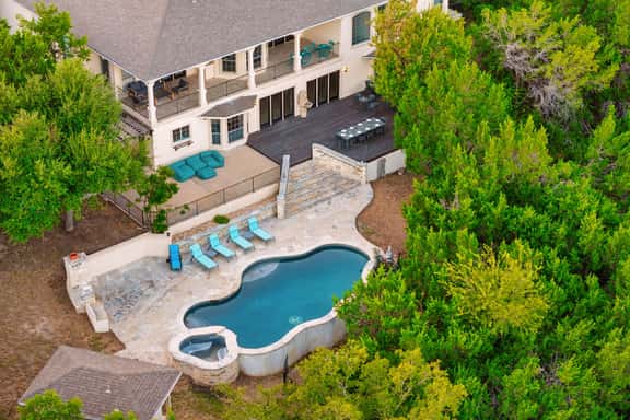 Two House Estate W Stunning Pool & Views - Image 1