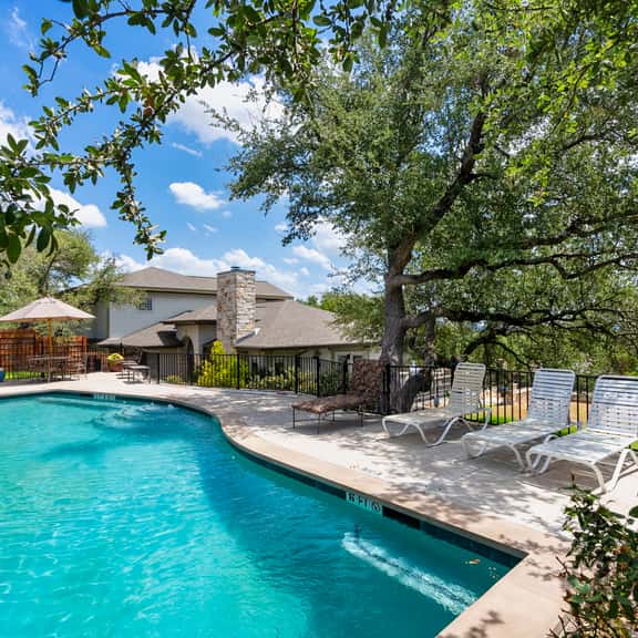 Stunning Lake Travis Estate w/ Spectacular Pool - Image 1