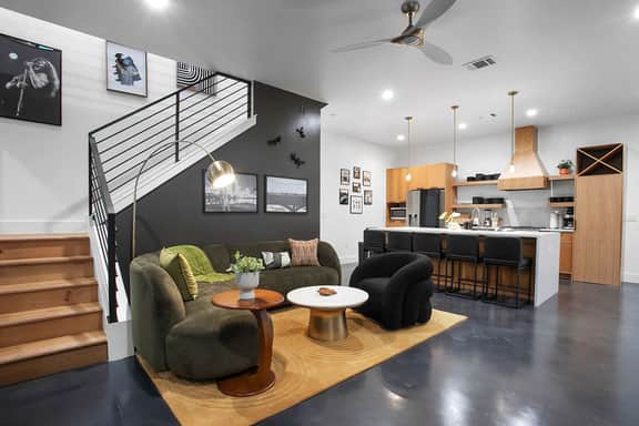 Full Duplex ATX Modern Creekside Retreat + Hot Tub