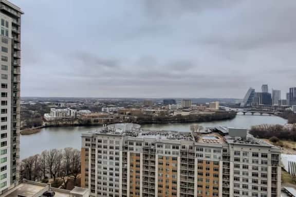 Luxury High-Rise 2BR on the 21st Floor | Rainey St