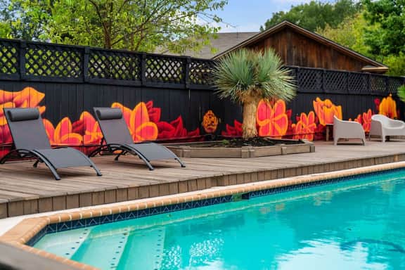 Sleek Designer Home: Pool, Hot Tub & Game Room