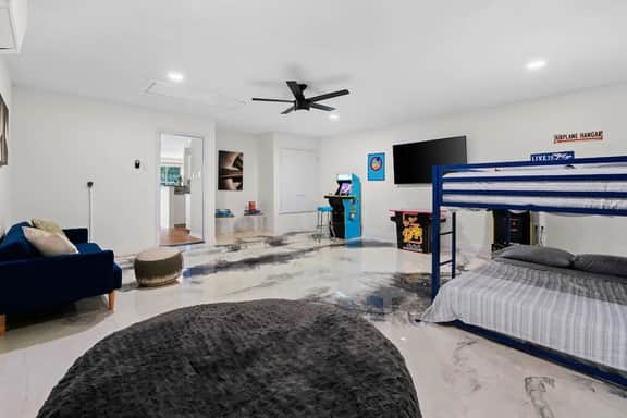 Sleek Designer Home: Pool, Hot Tub & Game Room
