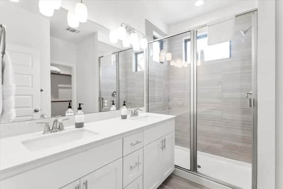 Spacious 3BR Gem in Sought-After Austin Locale!