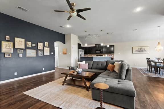 Welcoming 3BR Haven in Scenic Salado