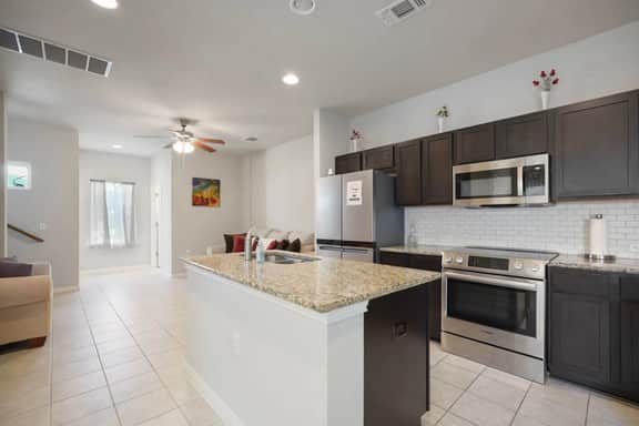 Modern 2BR Haven near Austin & Tesla