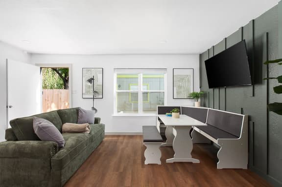 Chic 2BR Escape Sleeps 8  w Private Patio