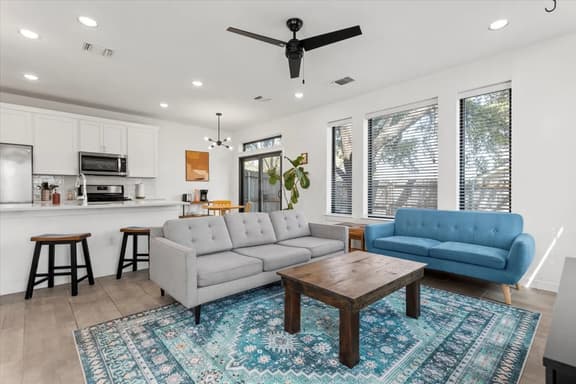 Spacious 3BR Gem in Sought-After Austin Locale!